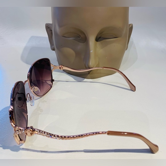 New Roberto Cavalli sunglasses - Picture 11 of 13